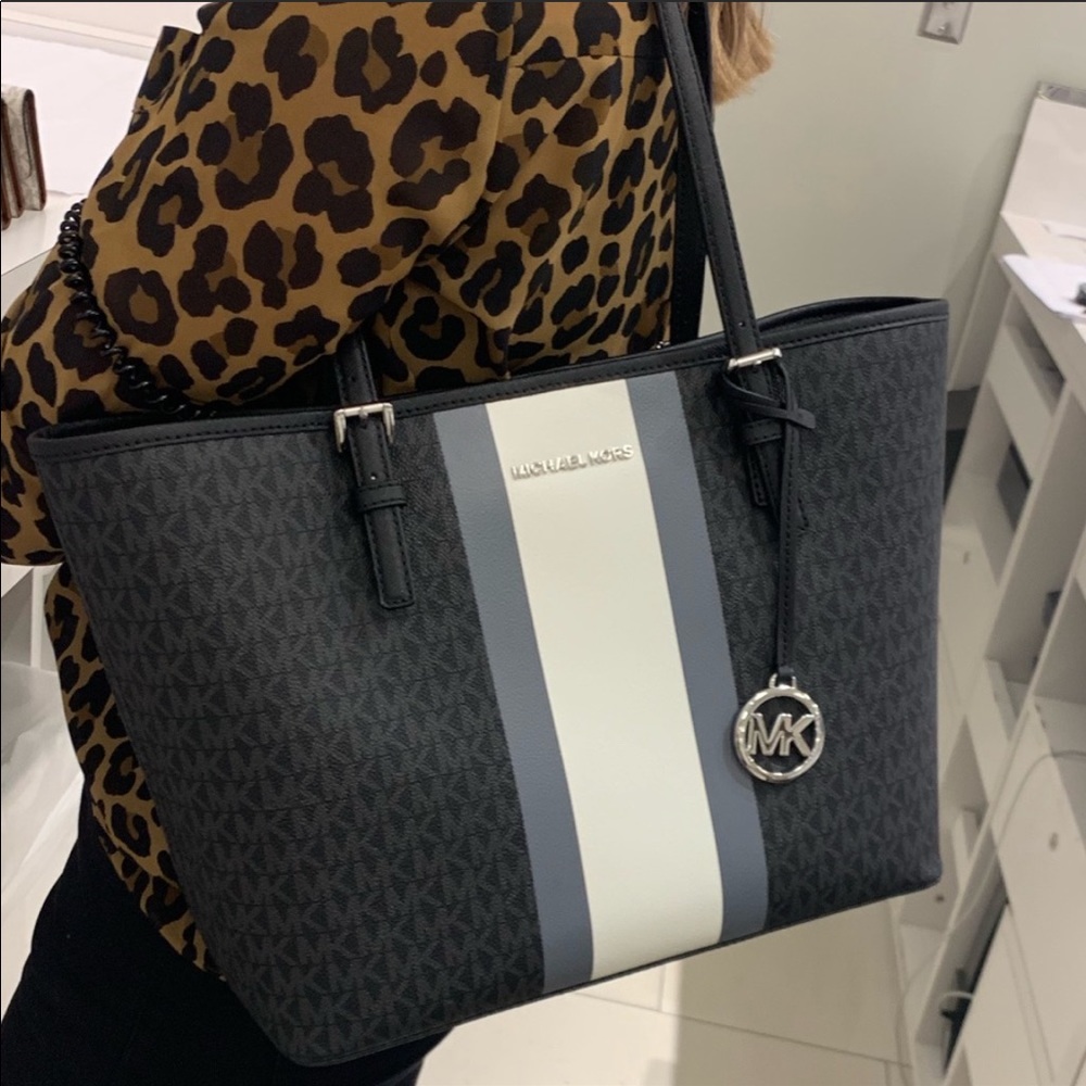 Michael Kors Jet Set Tote